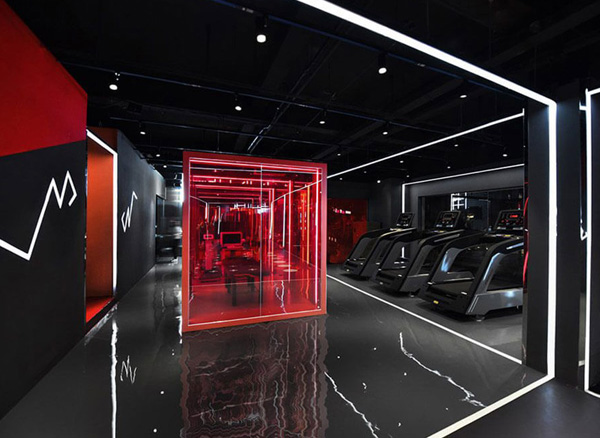 R FITNESS健身工作室